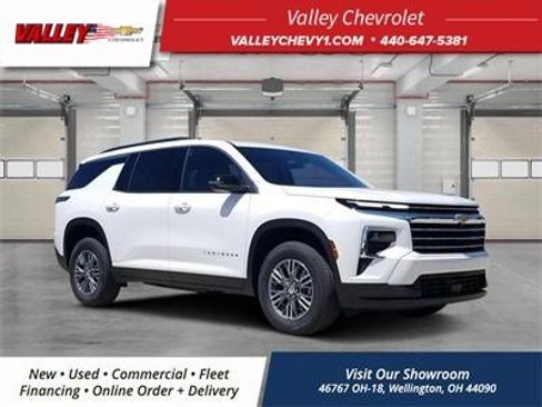 New 2025 Chevrolet Traverse LT AWD/4WD image 1
