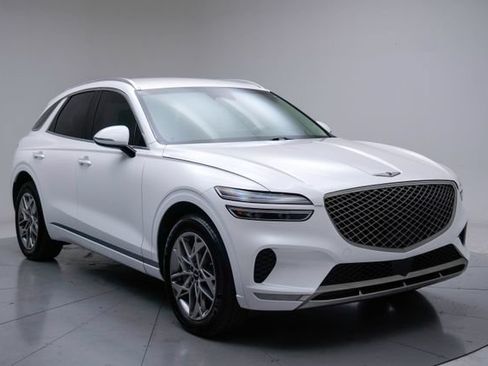 Used 2025 Genesis GV70 2.5T AWD/4WD image 10