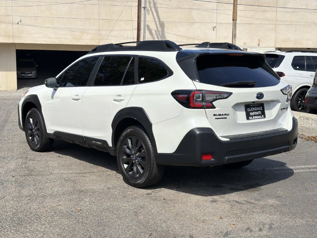 Used 2023 Subaru Outback Onyx Edition AWD/4WD image 4