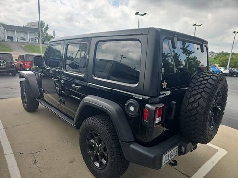 Used 2021 Jeep Wrangler Unlimited Sport AWD/4WD image 6