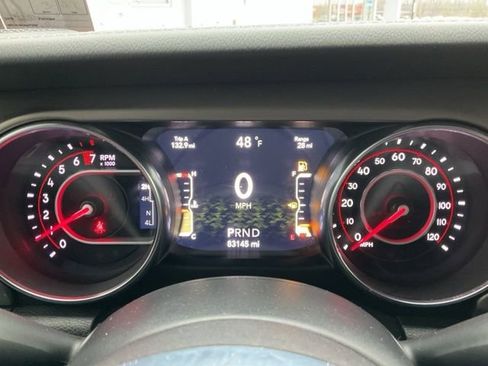 Used 2020 Jeep Gladiator Rubicon image 12