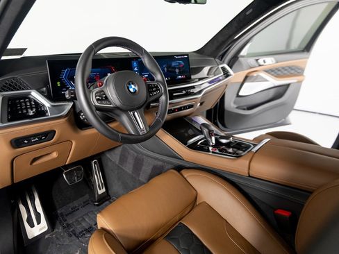 Used 2026 BMW X5 M Competition w/ Executive Package image 16