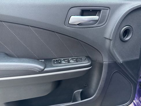 Used 2023 Dodge Charger SXT image 15