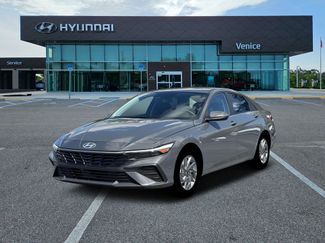 New 2026 Hyundai Elantra Hybrid FWD video 1