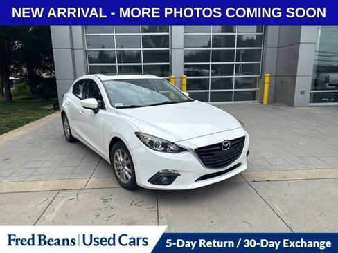 Used 2016 MAZDA MAZDA3 i Touring FWD image 1