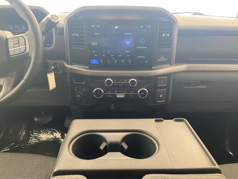 Used 2025 Ford F150 XLT w/ Equipment Group 301A Standard AWD/4WD image 19