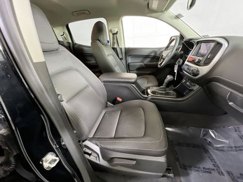 Used 2020 GMC Canyon SLE w/ Elevation Edition image 25