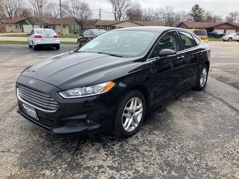 Used 2013 Ford Fusion SE FWD image 7
