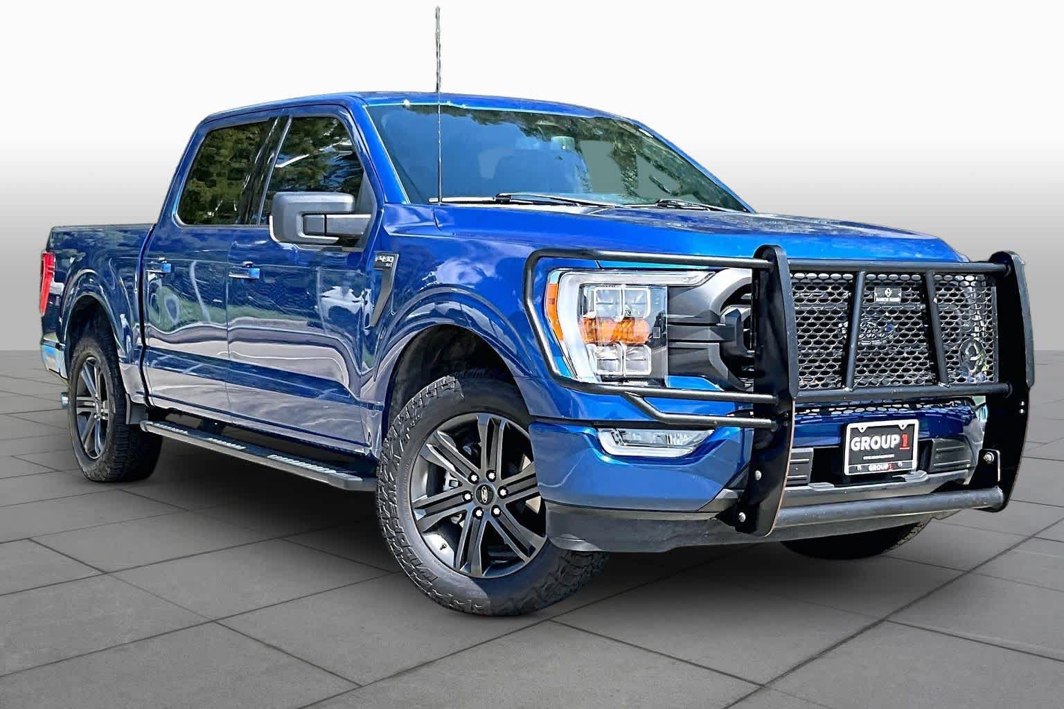 Used 2022 Ford F150 XLT w/ Equipment Group 302A High RWD image 3