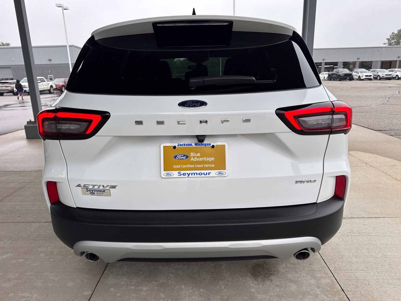 Certified 2024 Ford Escape Active AWD/4WD image 6
