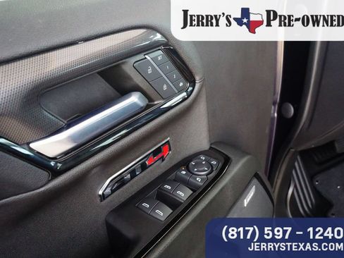 Used 2023 GMC Sierra 1500 AT4 w/ AT4 Premium Package AWD/4WD image 18