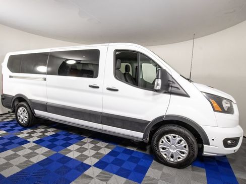 Used 2024 Ford Transit 350 XLT RWD image 3