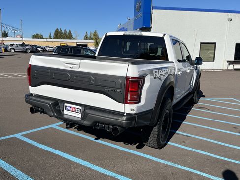 Used 2018 Ford F150 Raptor w/ Equipment Group 802A Luxury image 5