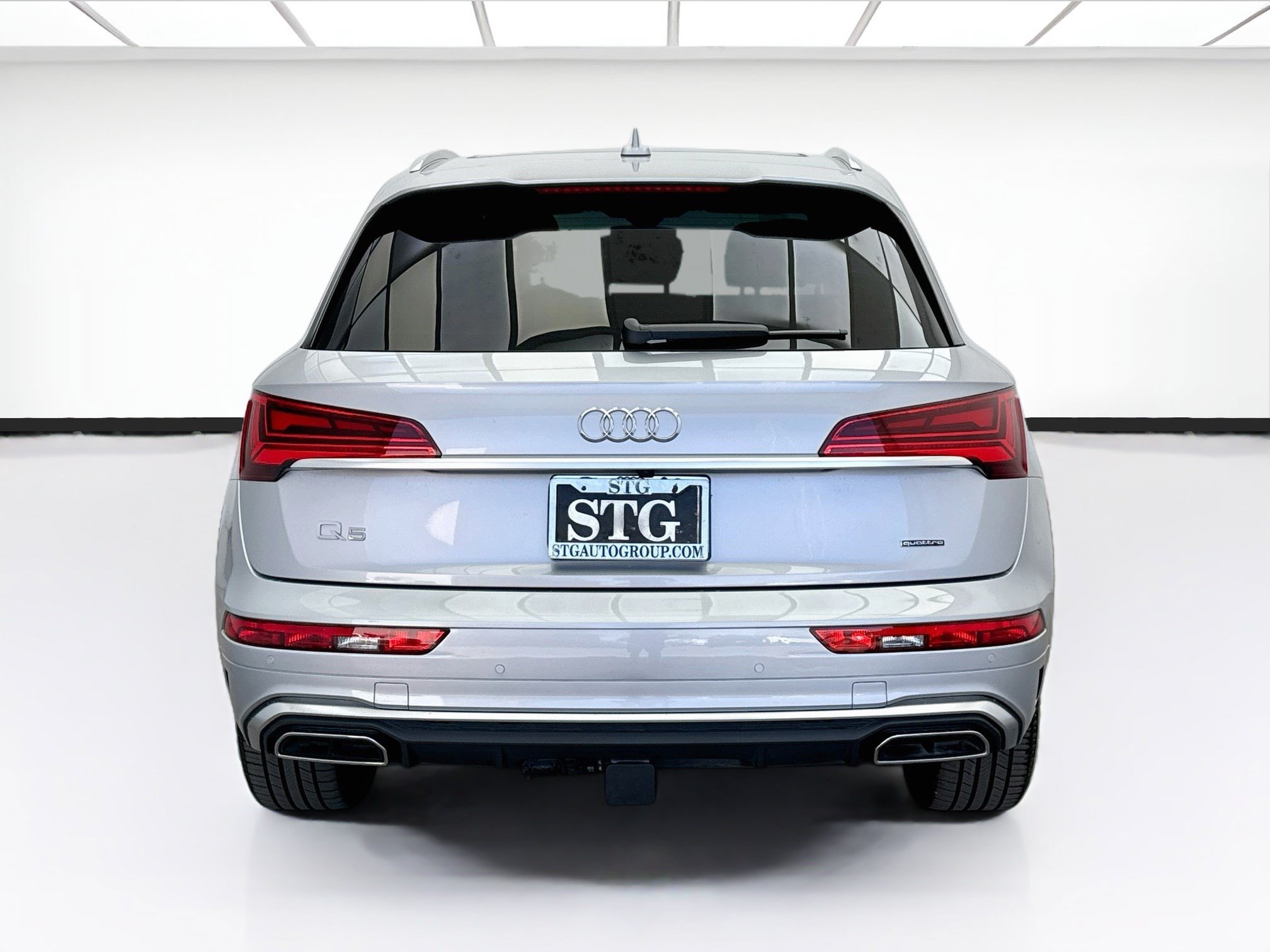 Used 2022 Audi Q5 2.0T Premium Plus w/ Premium Plus Package AWD/4WD image 5