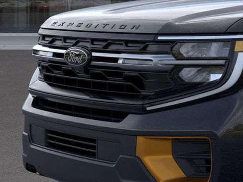 New 2025 Ford Expedition Tremor image 17
