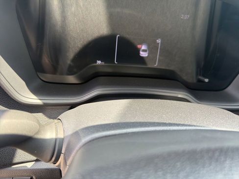 Used 2026 Toyota Corolla LE FWD image 12