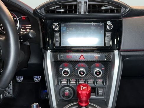 Used 2020 Subaru BRZ Limited w/ Performance Package image 15