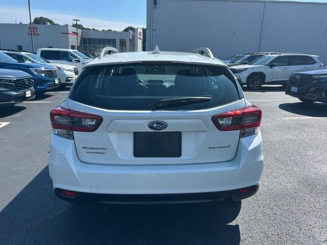Used 2022 Subaru Impreza 2.0i Premium AWD/4WD image 5