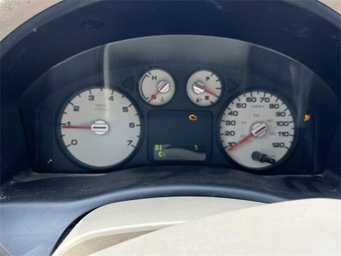 Used 2006 Ford Freestyle Limited image 33