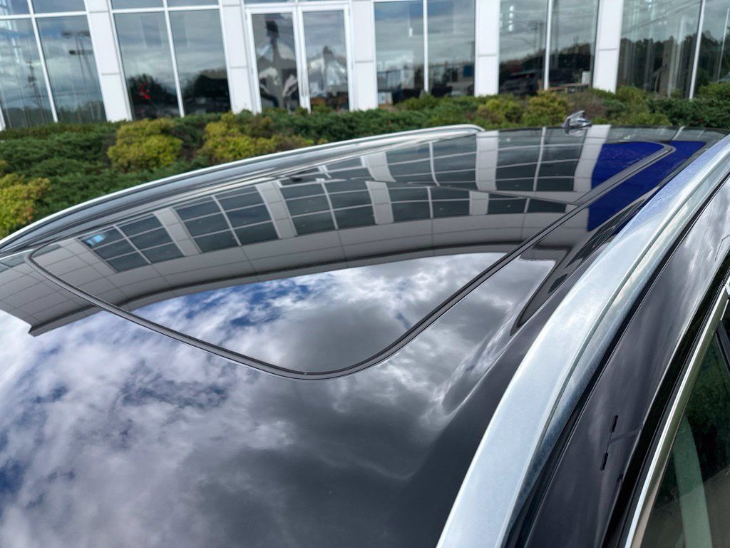 Certified 2023 Volvo XC90 B6 Plus w/ Protection Package Premier AWD/4WD image 9