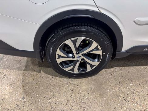 Used 2021 Subaru Outback Touring XT image 29