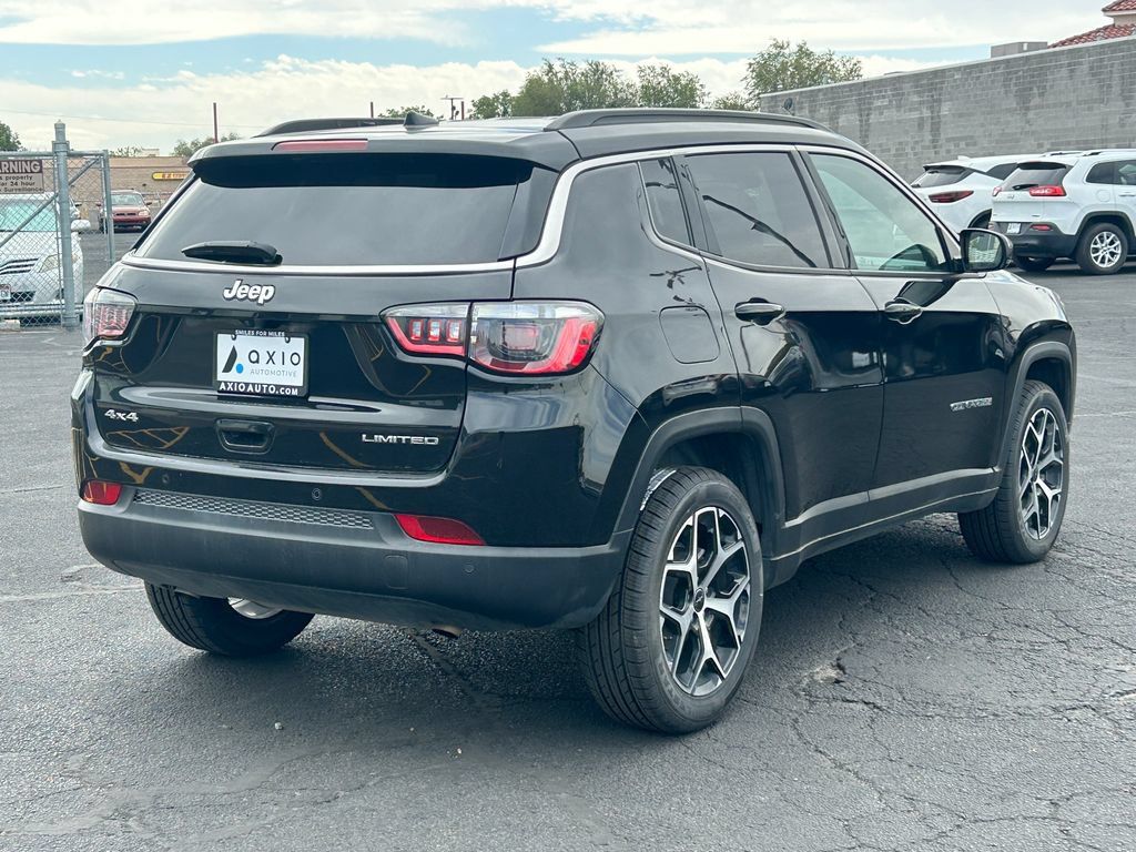 Used 2025 Jeep Compass Limited AWD/4WD image 3