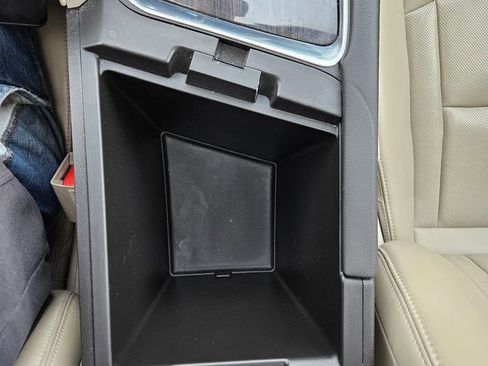 Used 2018 Buick Enclave Premium image 18