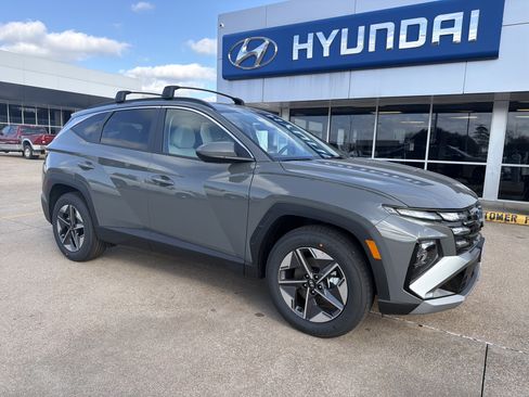 New 2026 Hyundai Tucson SEL FWD image 2