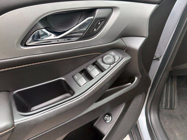 Used 2019 Chevrolet Traverse LT AWD/4WD image 11
