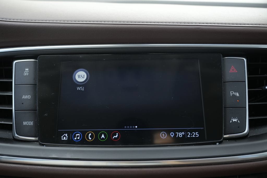 Used 2020 Buick Enclave Avenir w/ Avenir Technology Package AWD/4WD image 57