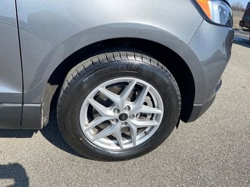 Used 2023 Ford Edge SEL w/ Convenience Package image 39
