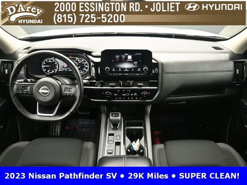 Used 2023 Nissan Pathfinder SV image 12