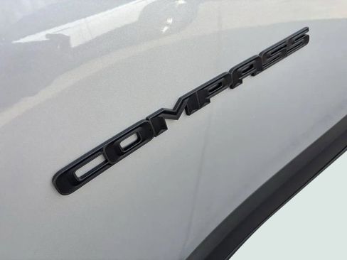 New 2026 Jeep Compass Trailhawk w/ Sun, Sound & Navigation Group image 9