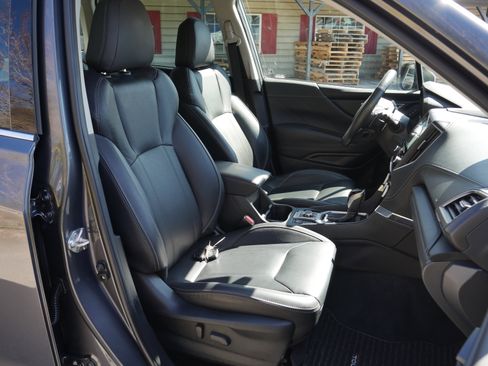 Used 2023 Subaru Forester Touring image 30