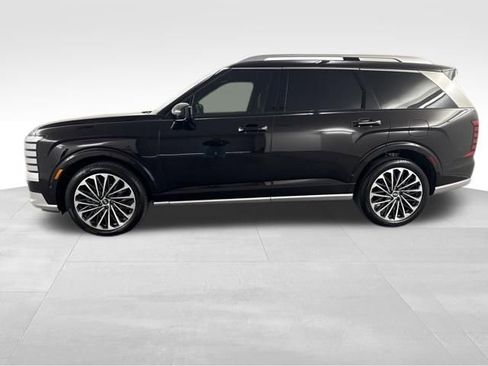 Used 2026 Hyundai Palisade Calligraphy FWD image 6