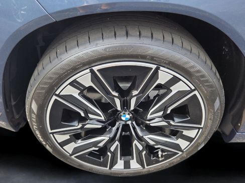 Used 2025 BMW X3 xDrive30i w/ Premium Package AWD/4WD image 9