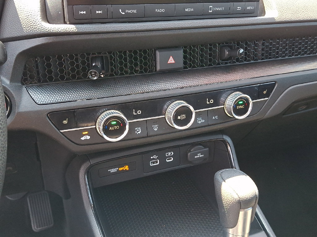Used 2024 Honda CR-V EX image 16