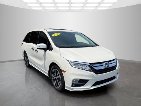 Used 2018 Honda Odyssey Elite image 5