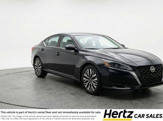 Used 2025 Nissan Altima 2.5 SV FWD video 1