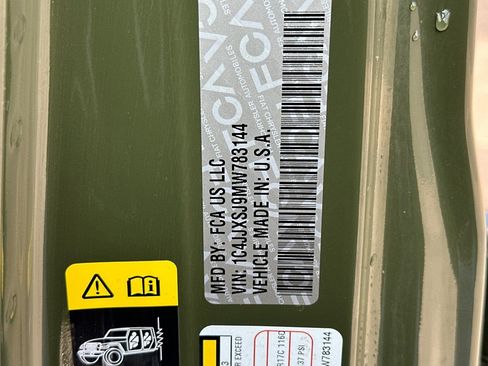 Used 2021 Jeep Wrangler Unlimited Rubicon image 30