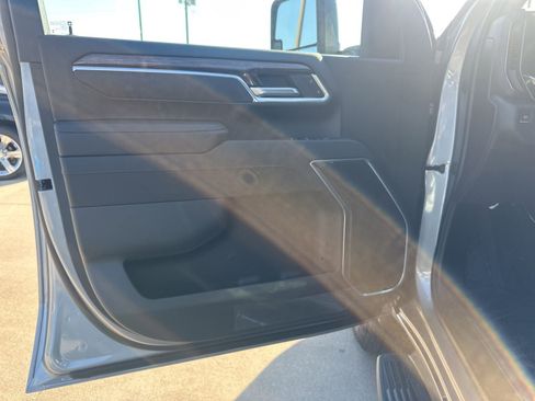 New 2026 GMC Sierra 2500 SLE w/ SLE Value Package; image 22