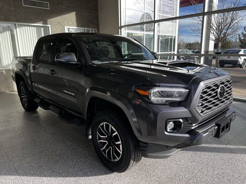 Certified 2023 Toyota Tacoma TRD Sport image 9