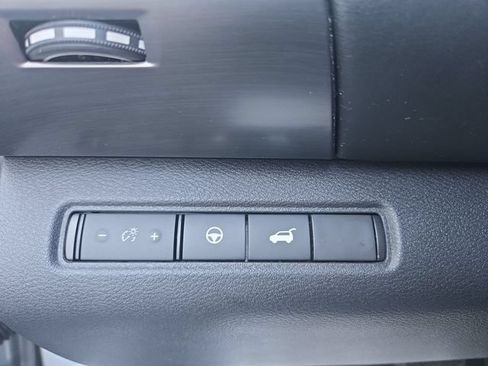 Used 2022 Nissan Pathfinder SL w/ SL Premium Package AWD/4WD image 24