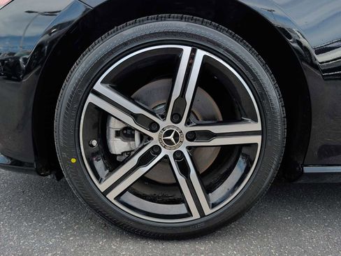 Used 2023 Mercedes-Benz CLA 250 image 19