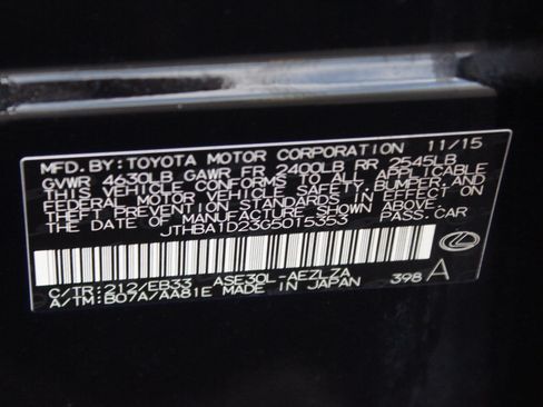 Used 2016 Lexus IS 200t w/ F Sport Package RWD image 26