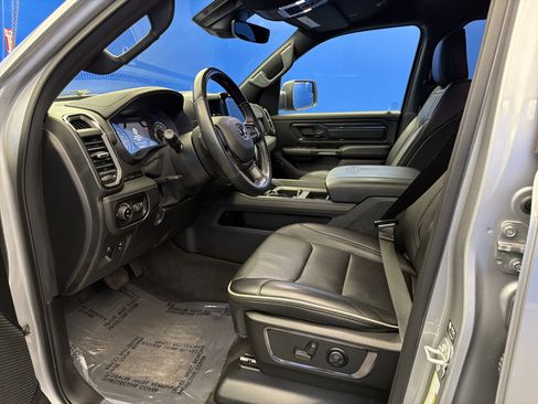 Used 2022 RAM 1500 Limited w/ Body Color Bumper Group image 12