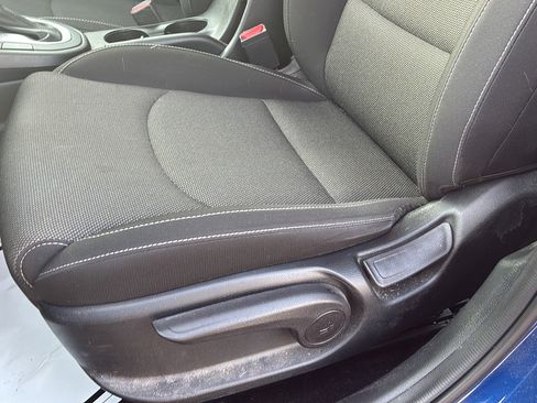 Used 2023 Kia Forte LXS FWD image 23