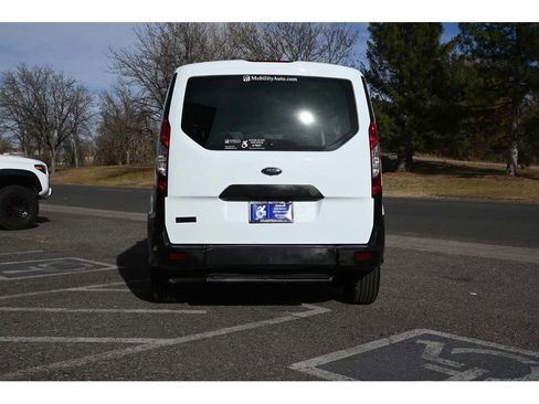 Used 2022 Ford Transit Connect XL image 7