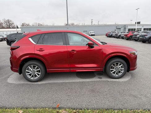 New 2025 MAZDA CX-5 AWD 2.5 S w/ Preferred Package image 3