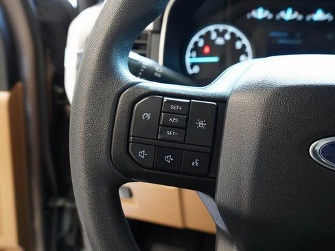 Used 2023 Ford F150 XLT image 21